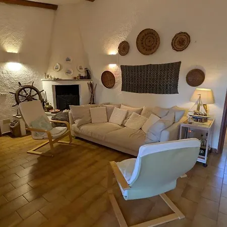 La Casa Vecchia Baja Sardinia *