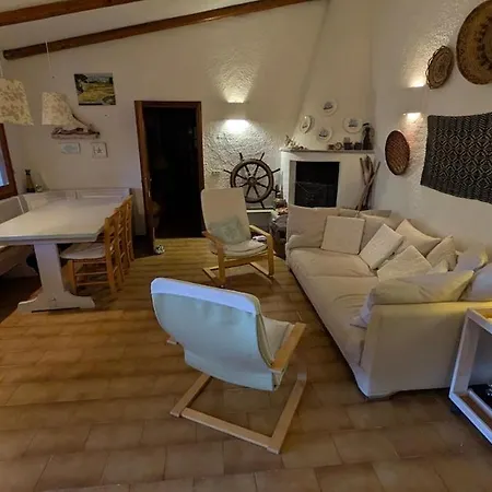 Feriehus La Casa Vecchia Baja Sardinia *
