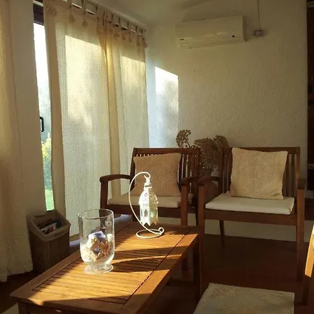 La Casa Vecchia Baja Sardinia