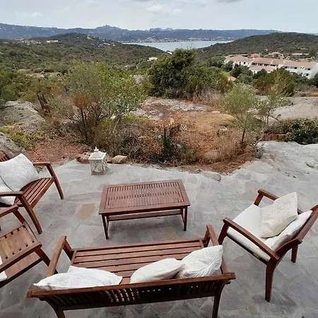 La Casa Vecchia Baja Sardinia Feriehus