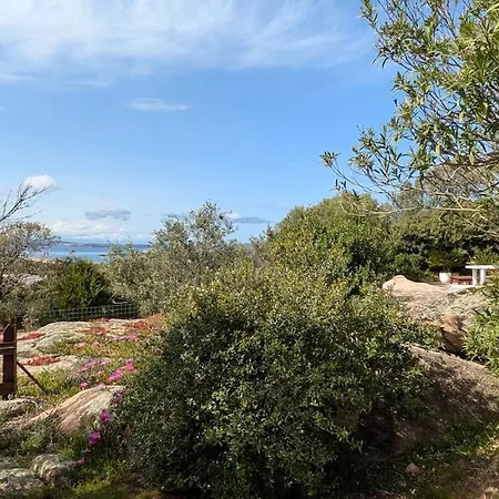 Feriehus La Casa Vecchia Baja Sardinia *