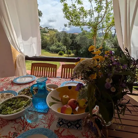 La Casa Vecchia Baja Sardinia