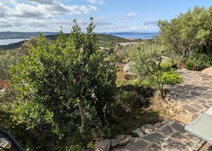 Nyaraló La Casa Vecchia Baja Sardinia *